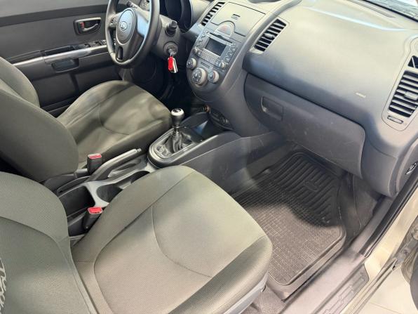 Kia Soul I с пробегом 2009 года, цена 699 000 рублей, 249000 км, хэтчбек, Автокод Объявления