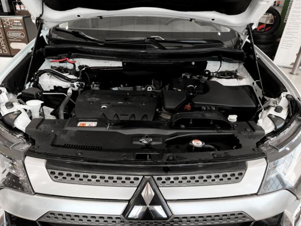 Mitsubishi Outlander III Рестайлинг 3 с пробегом 2020 года, цена 2 420 000 рублей, 134070 км, внедорожник, Автокод Объявления