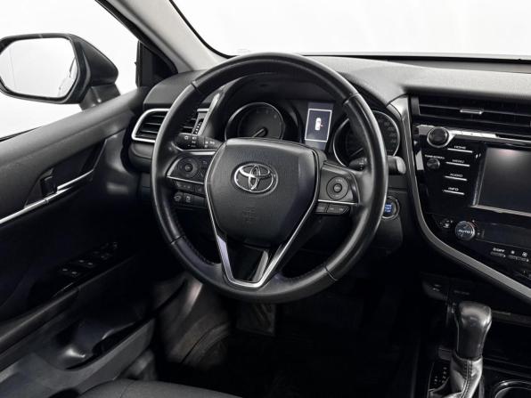 Toyota Camry VIII (XV70) с пробегом 2019 года, цена 2 165 000 рублей, 177132 км, седан, Автокод Объявления