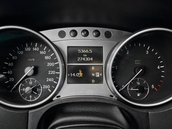Mercedes-Benz M-Класс II (W164) Рестайлинг с пробегом 2010 года, цена 1 450 000 рублей, 274304 км, внедорожник, Автокод Объявления