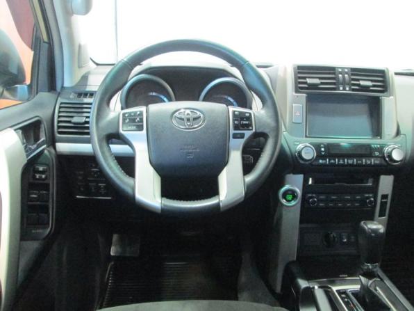 Toyota Land Cruiser Prado 150 Series с пробегом 2010 года, цена 2 150 000 рублей, 348949 км, внедорожник, Автокод Объявления