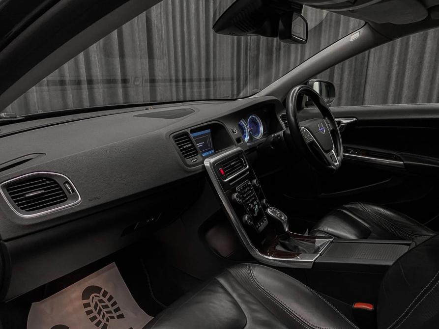 Volvo V60 I Красноярск  - изображение 12