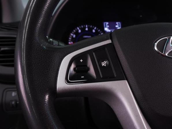 Hyundai Solaris I Рестайлинг с пробегом 2016 года, цена 849 000 рублей, 243861 км, седан, Автокод Объявления