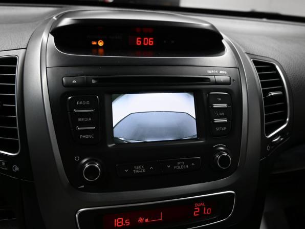 Kia Sorento II Рестайлинг с пробегом 2012 года, цена 1 595 000 рублей, 213219 км, внедорожник, Автокод Объявления