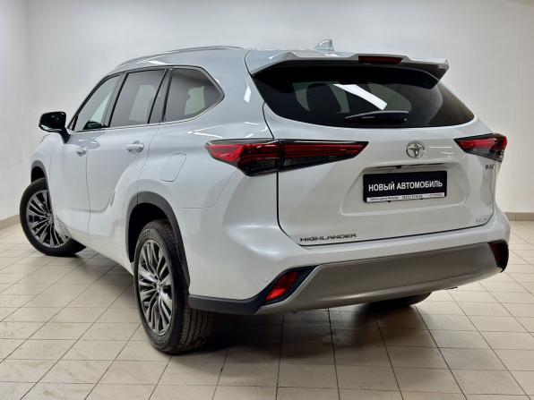 Toyota Highlander IV (XU70) с пробегом 2026 года, цена 5 590 000 рублей, 17 км, внедорожник, Автокод Объявления