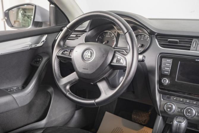 Skoda Octavia III (A7) с пробегом 2013 года, цена 1 249 000 рублей, 350000 км, лифтбек, Автокод Объявления