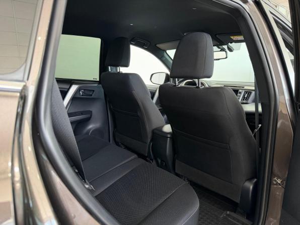 Toyota RAV4 IV (XA40) Рестайлинг с пробегом 2019 года, цена 2 700 000 рублей, 128500 км, внедорожник, Автокод Объявления