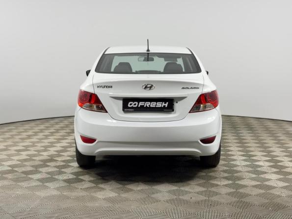 Hyundai Solaris I с пробегом 2013 года, цена 675 500 рублей, 185640 км, седан, Автокод Объявления