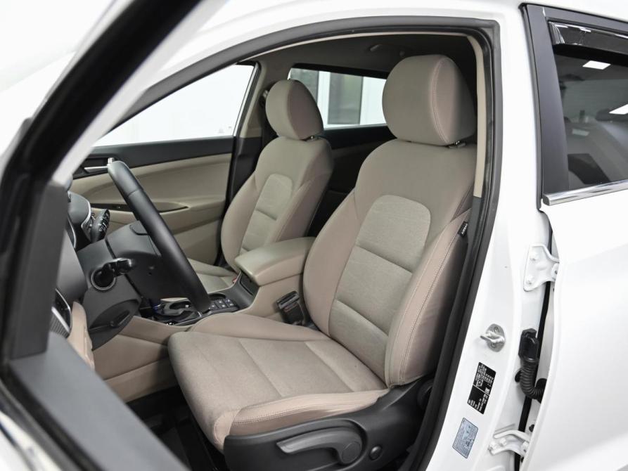 Hyundai Tucson III Рестайлинг Москва  - изображение 13
