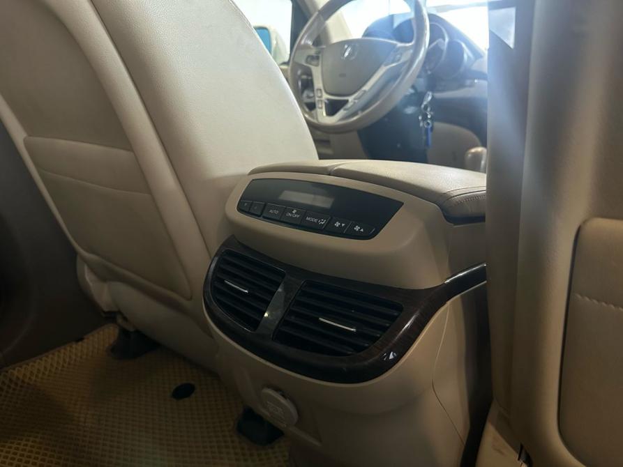 Acura MDX II Рестайлинг Новосибирск  - изображение 27