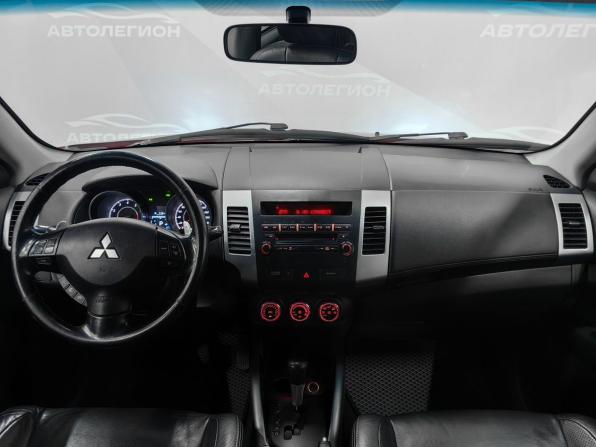 Mitsubishi Outlander II Рестайлинг с пробегом 2010 года, цена 1 220 000 рублей, 197111 км, внедорожник, Автокод Объявления
