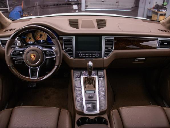 Porsche Macan I с пробегом 2017 года, цена 5 270 000 рублей, 64442 км, внедорожник, Автокод Объявления