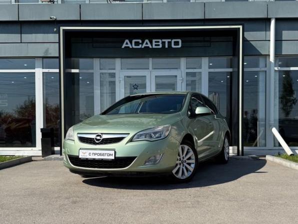 Opel Astra J