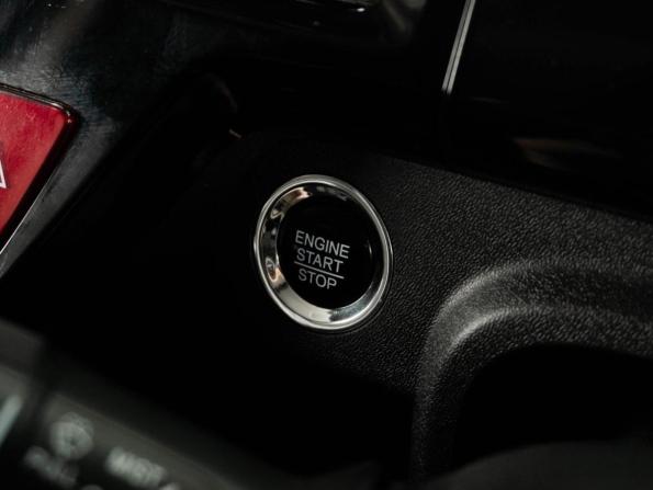 Honda Stepwgn V Рестайлинг с пробегом 2018 года, цена 2 100 000 рублей, 133691 км, минивэн, Автокод Объявления