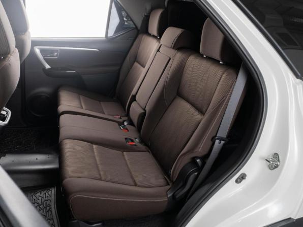 Toyota Fortuner II с пробегом 2017 года, цена 3 299 000 рублей, 205485 км, внедорожник, Автокод Объявления