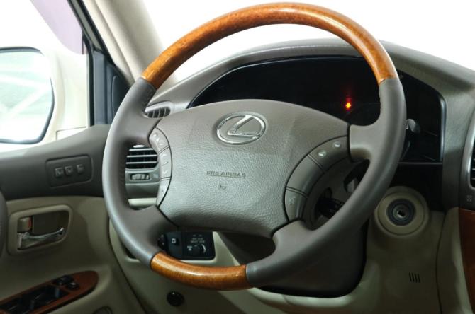 Lexus LX II Рестайлинг с пробегом 2005 года, цена 2 699 000 рублей, 288112 км, внедорожник, Автокод Объявления