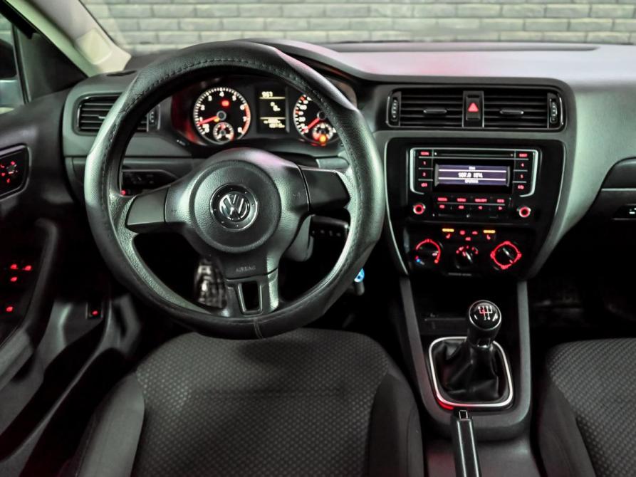 Volkswagen Jetta VI Рестайлинг Екатеринбург  - изображение 15