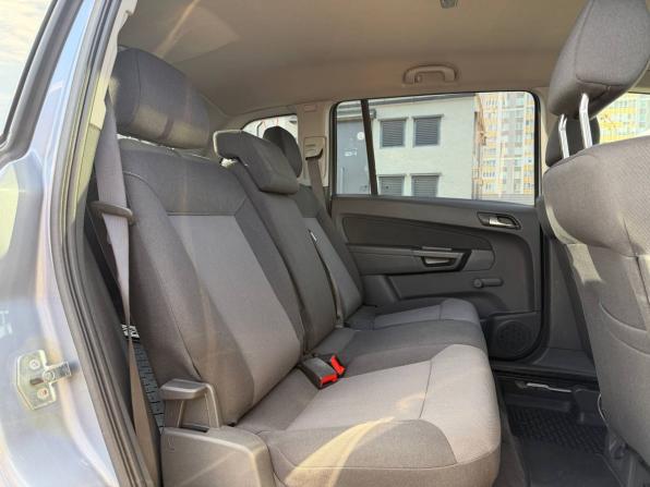 Opel Zafira B Рестайлинг с пробегом 2010 года, цена 655 000 рублей, 155233 км, компактвэн, Автокод Объявления