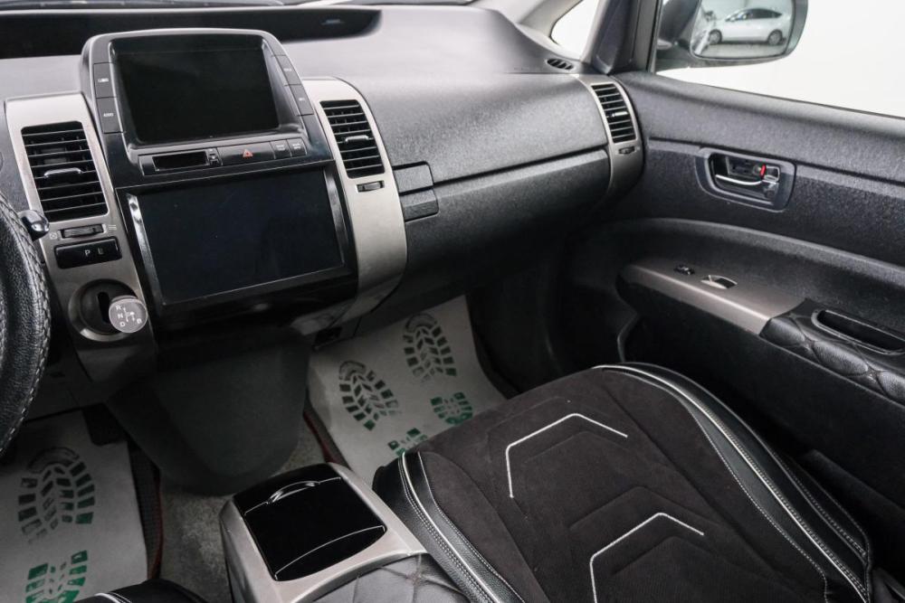 Toyota Prius II Рестайлинг (XW20) Красноярск  - изображение 12
