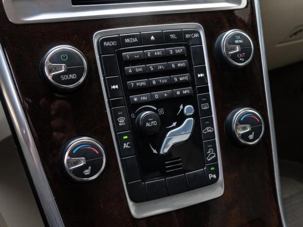 Volvo XC60 I с пробегом 2012 года, цена 1 500 000 рублей, 260008 км, внедорожник, Автокод Объявления