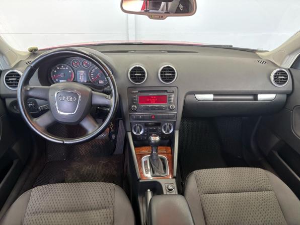 Audi A3 II (8P) Рестайлинг 2 с пробегом 2010 года, цена 959 000 рублей, 180264 км, хэтчбек, Автокод Объявления