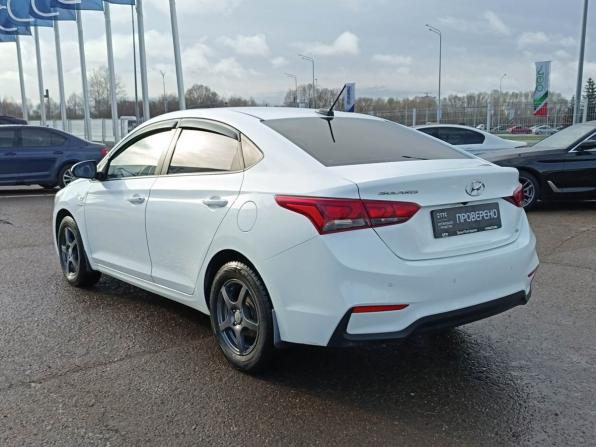 Hyundai Solaris II с пробегом 2019 года, цена 1 079 000 рублей, 151132 км, седан, Автокод Объявления