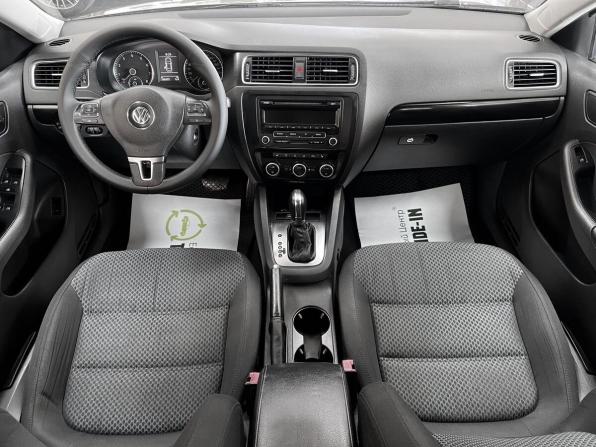 Volkswagen Jetta VI с пробегом 2013 года, цена 745 000 рублей, 296975 км, седан, Автокод Объявления