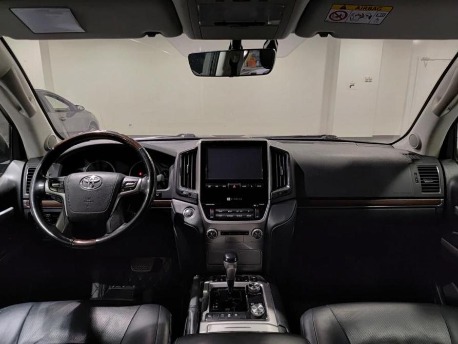 Toyota Land Cruiser 200 Series Рестайлинг 2 Казань  - изображение 17