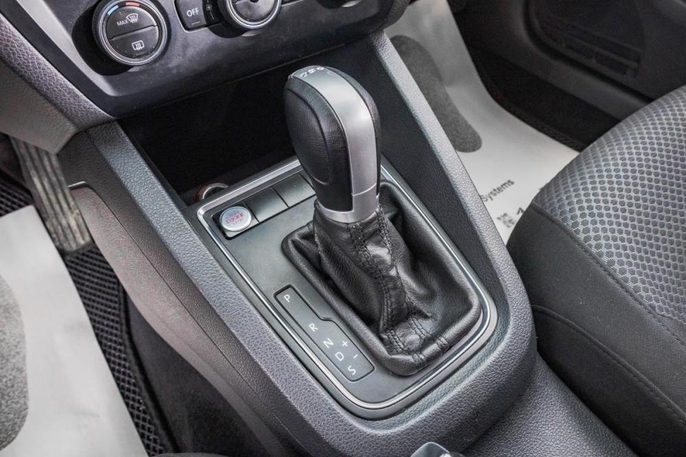 Volkswagen Jetta VI Рестайлинг Барнаул  - изображение 24