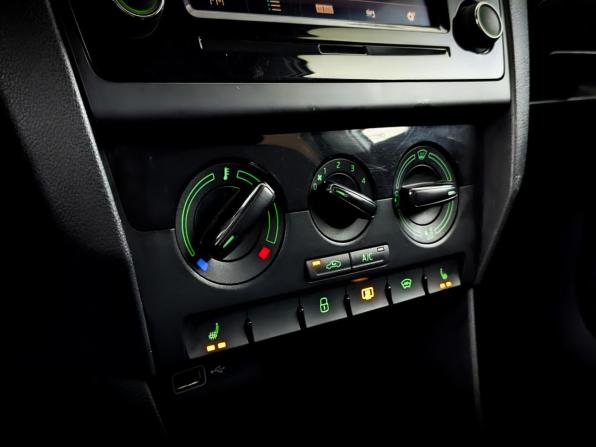 Skoda Rapid I Рестайлинг с пробегом 2019 года, цена 1 210 000 рублей, 134689 км, лифтбек, Автокод Объявления