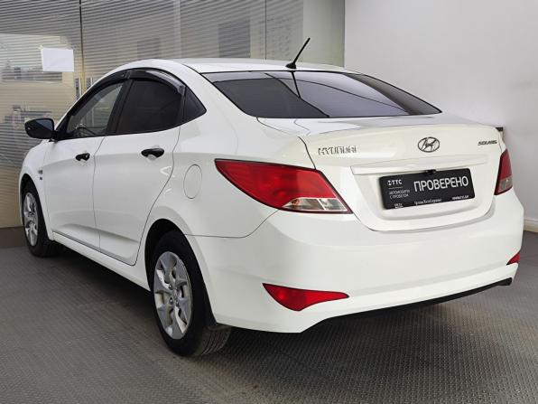 Hyundai Solaris I Рестайлинг с пробегом 2015 года, цена 960 000 рублей, 139924 км, седан, Автокод Объявления