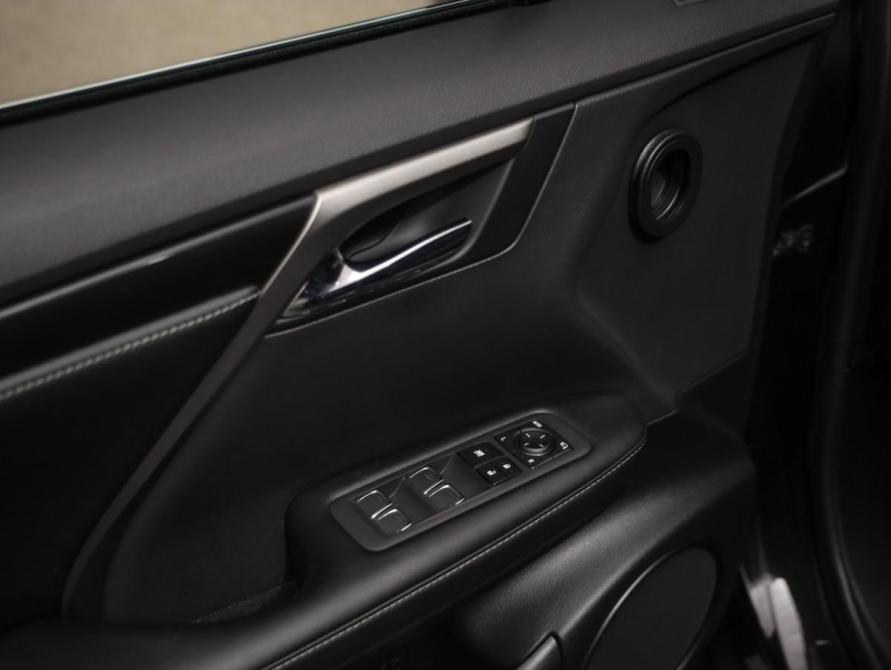 Lexus RX IV Рестайлинг Санкт-Петербург  - изображение 25