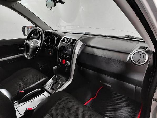 Suzuki Grand Vitara II Рестайлинг с пробегом 2011 года, цена 1 025 000 рублей, 236842 км, внедорожник, Автокод Объявления