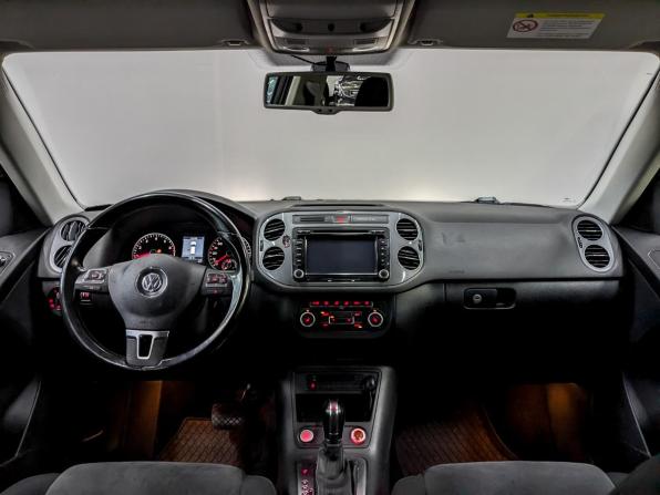 Volkswagen Tiguan I Рестайлинг с пробегом 2013 года, цена 1 640 000 рублей, 92227 км, внедорожник, Автокод Объявления