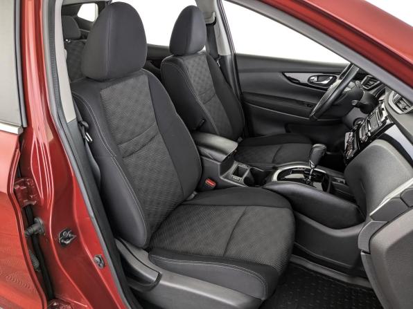 Nissan Qashqai II с пробегом 2017 года, цена 1 425 000 рублей, 80876 км, внедорожник, Автокод Объявления