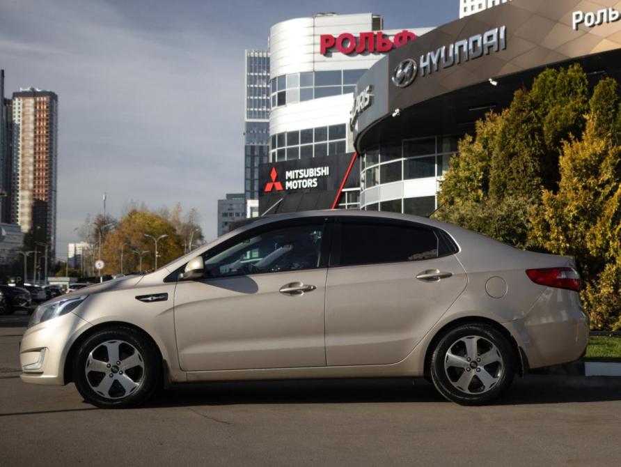 Kia Rio III Москва  - изображение 6