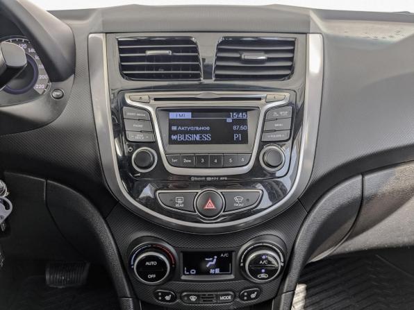 Hyundai Solaris I Рестайлинг с пробегом 2016 года, цена 1 290 000 рублей, 33637 км, седан, Автокод Объявления