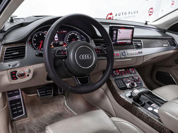 Audi A8 III (D4) Рестайлинг с пробегом 2015 года, цена 2 990 000 рублей, 327834 км, седан, Автокод Объявления