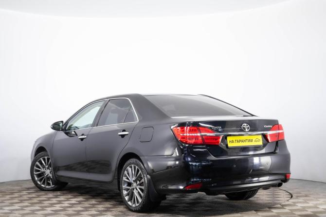 Toyota Camry VII (XV50) Рестайлинг с пробегом 2015 года, цена 1 949 000 рублей, 236835 км, седан, Автокод Объявления