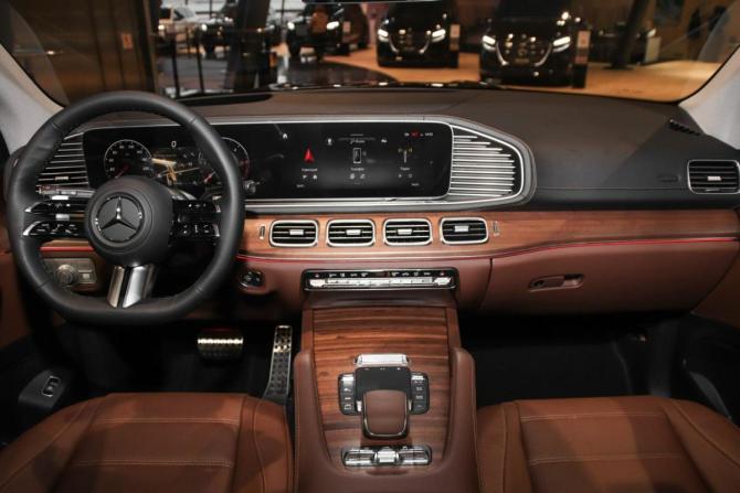 Новый Mercedes-Benz GLS II (X167) Рестайлинг 2026 года, цена 19 690 000 рублей, внедорожник, Автокод Объявления
