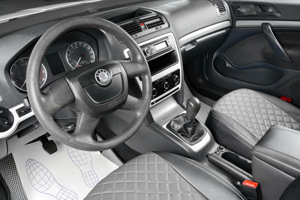 Skoda Octavia II (A5) Рестайлинг Тюмень  - изображение 8