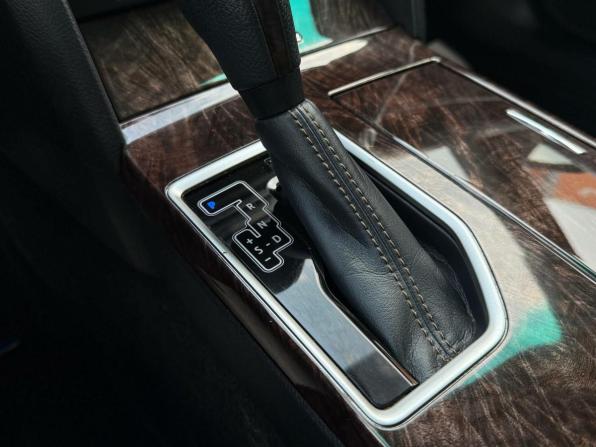 Toyota Camry VII (XV50) Рестайлинг 2 с пробегом 2017 года, цена 2 350 000 рублей, 215006 км, седан, Автокод Объявления