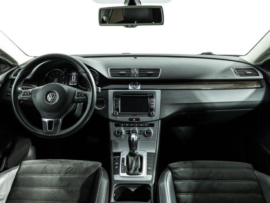 Volkswagen Passat CC I Рестайлинг Санкт-Петербург  - изображение 13