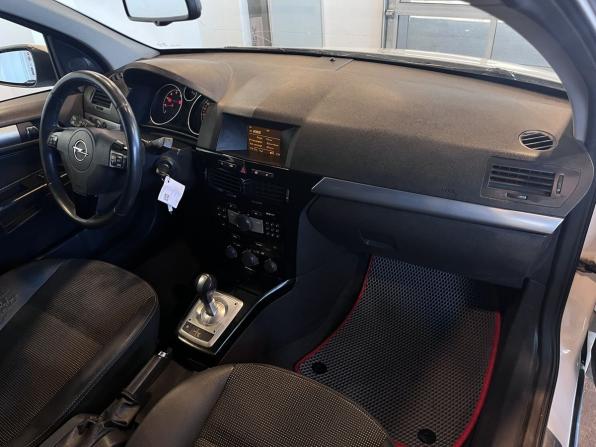 Opel Astra H Рестайлинг с пробегом 2010 года, цена 432 000 рублей, 281700 км, хэтчбек, Автокод Объявления