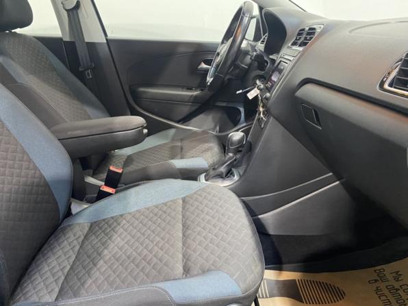 Volkswagen Polo V Рестайлинг с пробегом 2019 года, цена 1 525 000 рублей, 56360 км, седан, Автокод Объявления