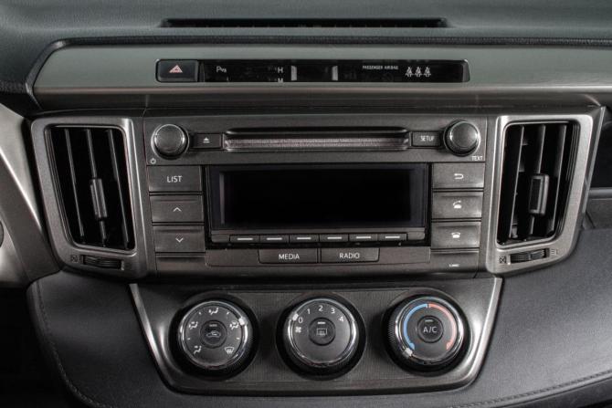Toyota RAV4 IV (XA40) с пробегом 2013 года, цена 1 989 000 рублей, 116000 км, внедорожник, Автокод Объявления