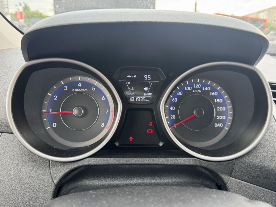 Hyundai Elantra V (MD) Рестайлинг Ижевск  - изображение 18