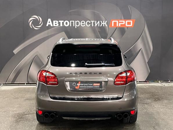 Porsche Cayenne II (958) с пробегом 2011 года, цена 2 379 000 рублей, 239700 км, внедорожник, Автокод Объявления