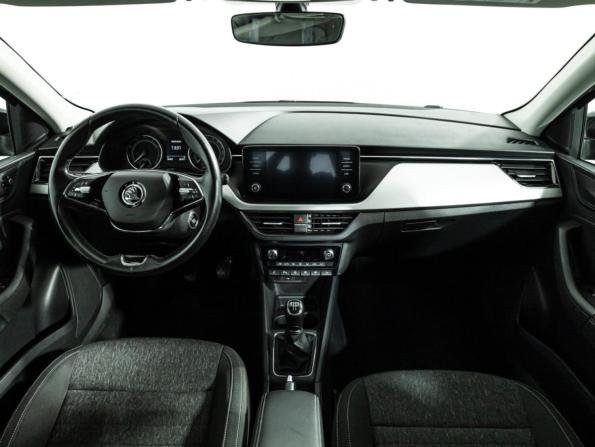 Skoda Rapid II с пробегом 2021 года, цена 1 490 700 рублей, 66561 км, лифтбек, Автокод Объявления