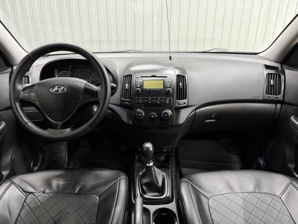 Hyundai i30 I Рестайлинг с пробегом 2010 года, цена 575 000 рублей, 203404 км, хэтчбек, Автокод Объявления